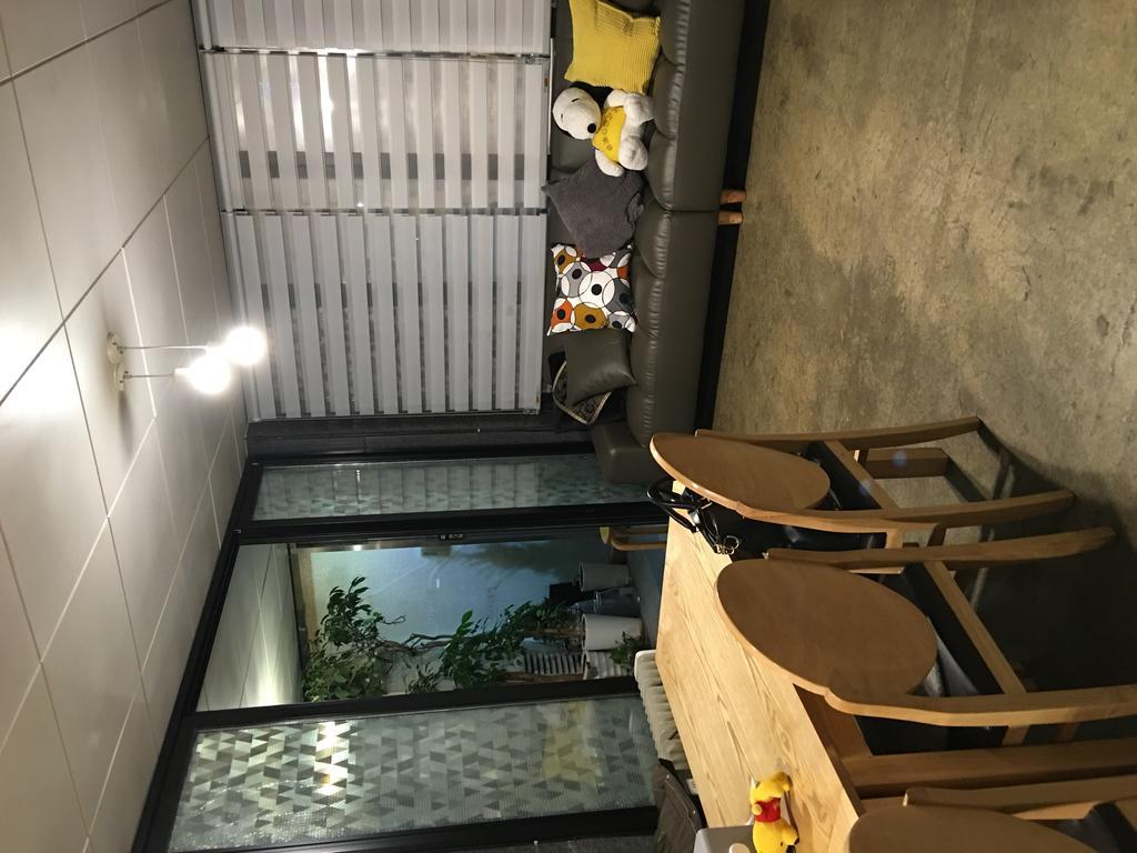 Hongdae Pencil Guesthouse Сеул Екстериор снимка