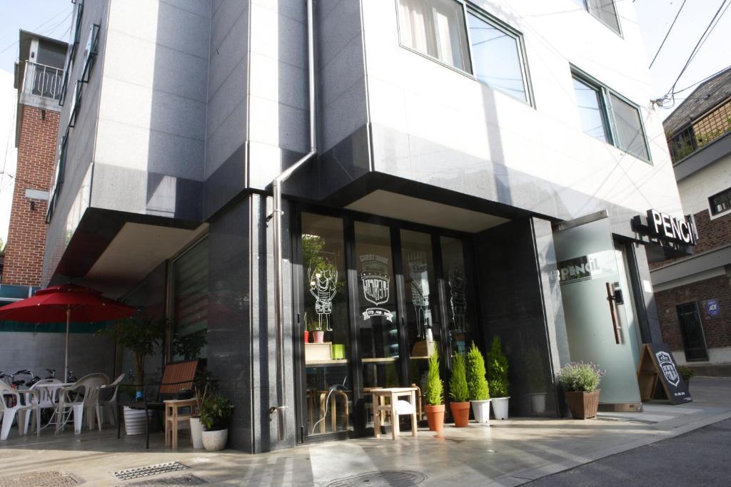 Hongdae Pencil Guesthouse Сеул Екстериор снимка