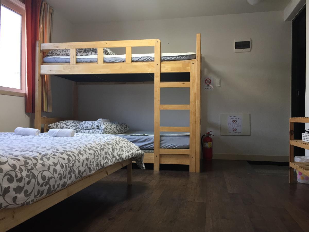 Hongdae Pencil Guesthouse Сеул Екстериор снимка