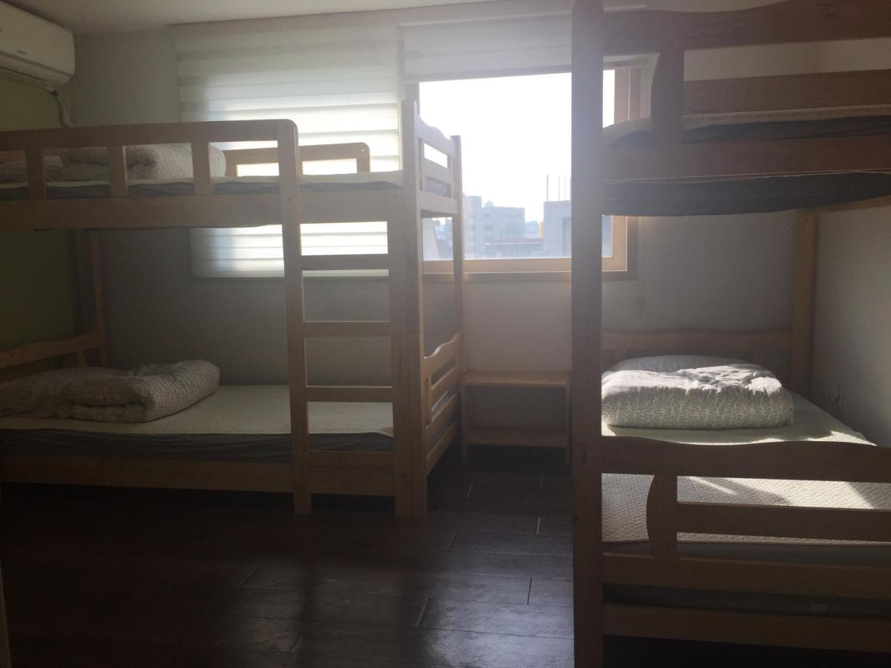 Hongdae Pencil Guesthouse Сеул Екстериор снимка